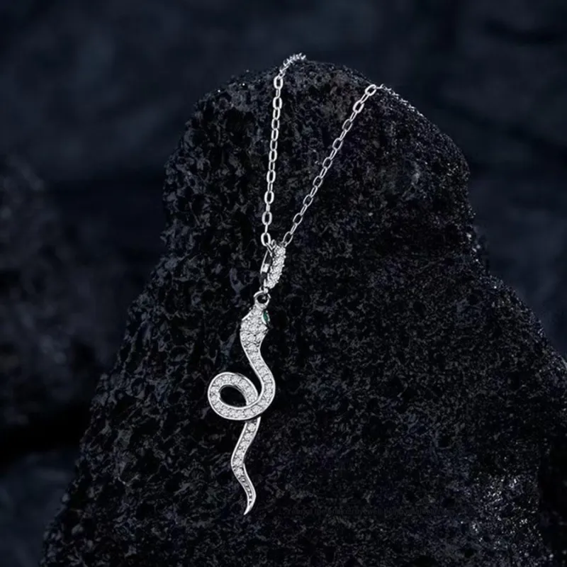Master Kim Niche Luxury Premium Necklaces Women's-1