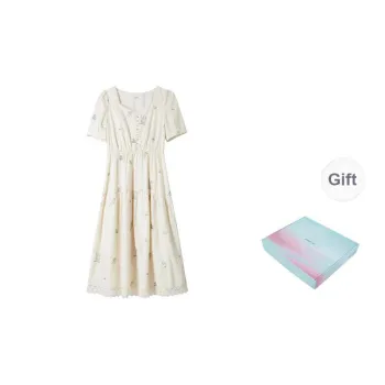 Inman Short Sleeved Dress Women's Gift Box Set