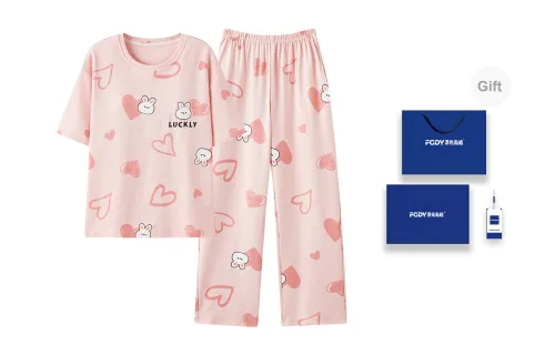 Floating light islands Women's Pajama Sets