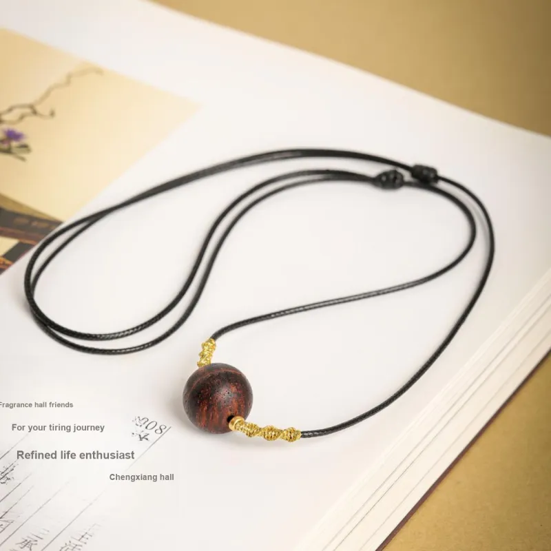 Santan Lodge Agarrattan Necklaces Women's-2