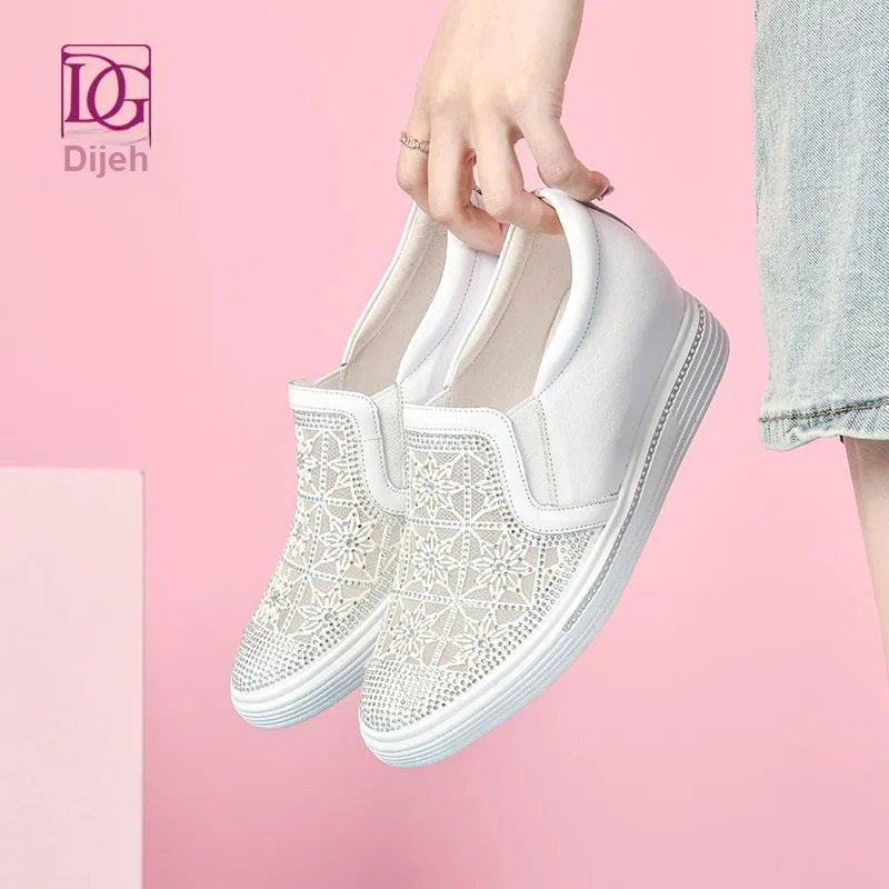 DG Durable Breathable Low Top Casual Shoes 5cm Women's White-1