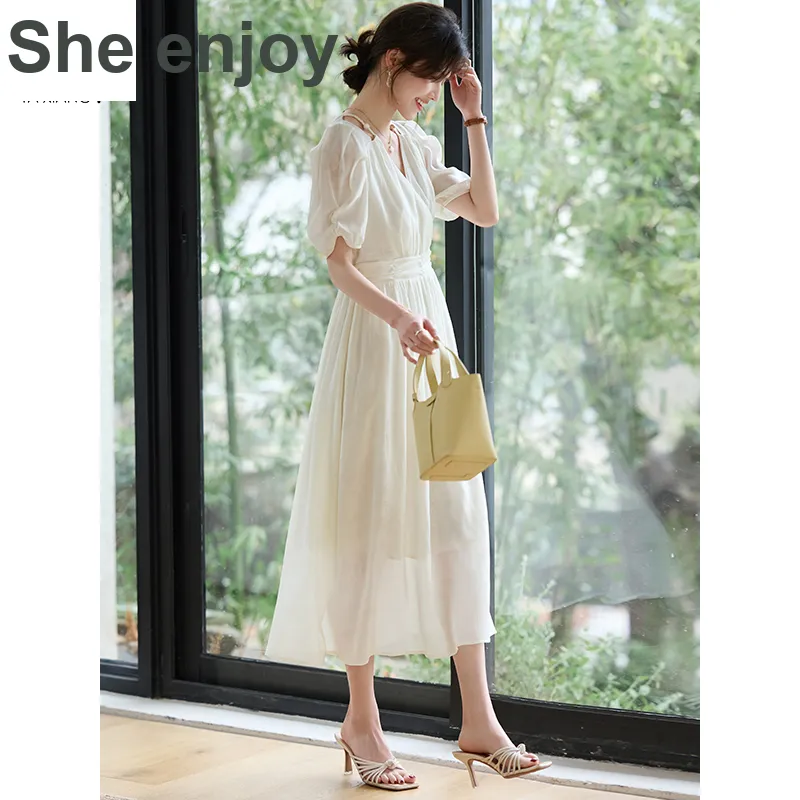 She Enjoys Short Sleeved Dress Women's Milk White-3
