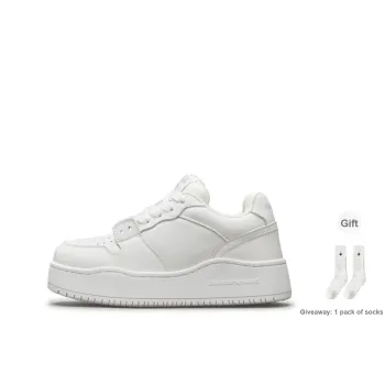 WANDER AROUND Low Top Casual Skateboard Shoes Unisex White
