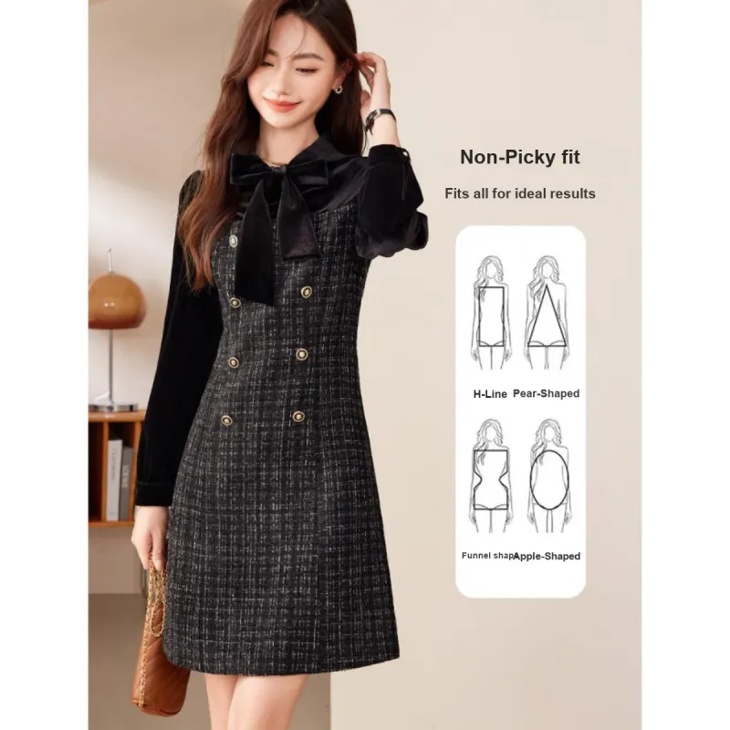Like The Age Of Water Long Sleeved Dress Women's Black-2