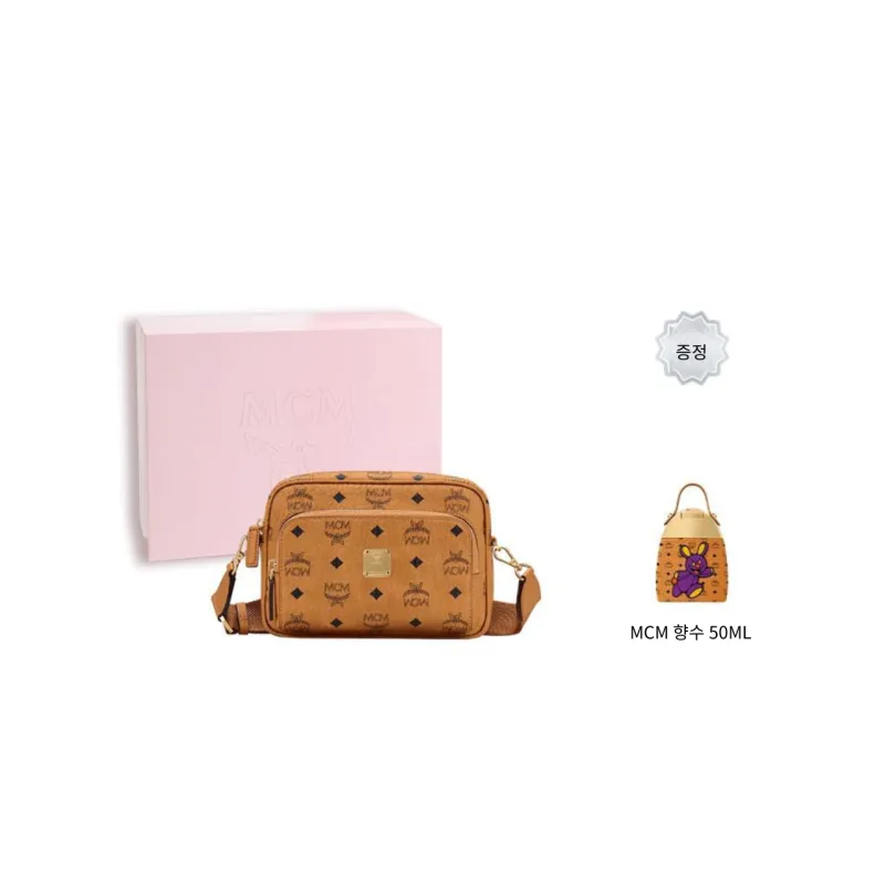 【関税&送料込】Mcm Printed Canvas Small Aren Shopping Bag MCM Printed canvas shopping bag