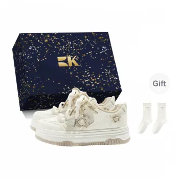 Boldi Kuki Low Top Skateboard Shoes Women's Ecru