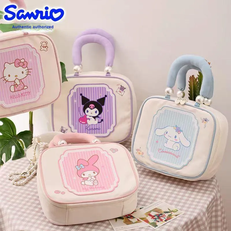 Sanrio Hello Kitty Polyester Makeup Bag Women's Pink White-4