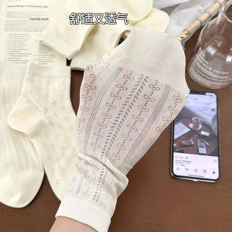 Moremoli Mid Calf Socks Women's 4 Pack-7