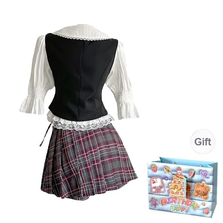 Gentle Welcome Skirt Set Women's-1