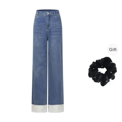 Three Quarters Jeans Women's Blue