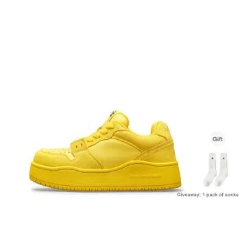 WANDER AROUND Low Top Casual Skateboard Shoes Unisex Yellow