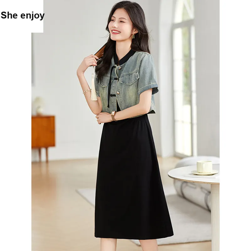 She Enjoys Short Sleeved Dress Women's-3