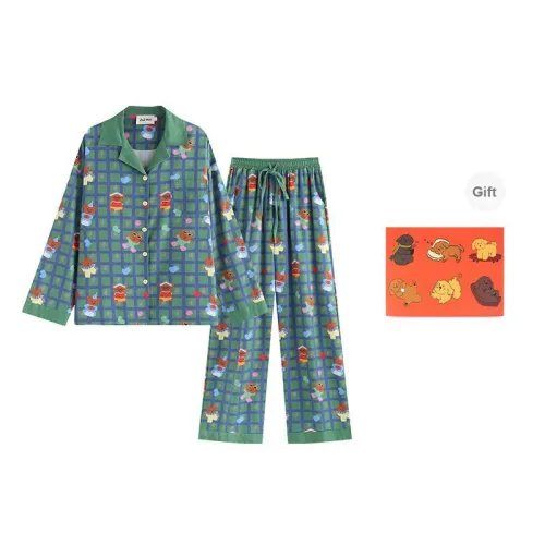 Wabi Town Pajama Gift Box Women's Green