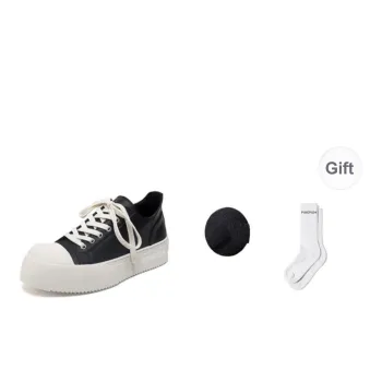 Fire Flying Fish Slip Resistant Water Resistant Low Top Skateboard Shoes Unisex Black