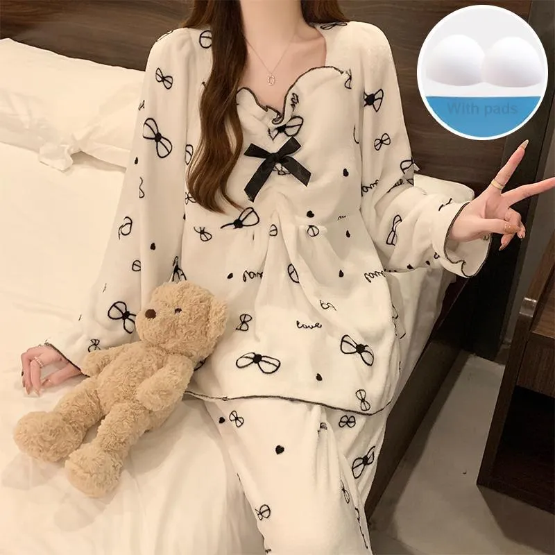 Sleeping Beauty Pajama Set Women's Image Color-1