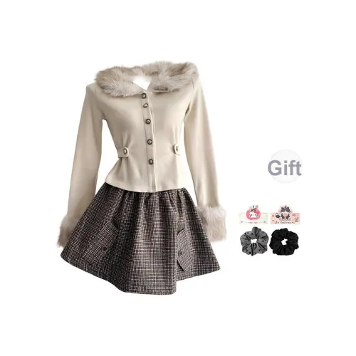 YAUH Женские Комплекты с Юбкой