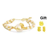 Jadeite and Gold Bracelet