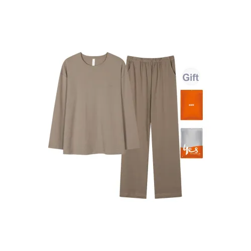 Удобный и освежающий комплект пижам для женщин коричневый