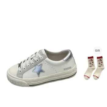 Shougu Coverage Low Top Skateboard Shoes Women's